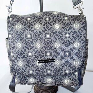 Petunia Picklebottom Gray Diaper/Backpack Bag